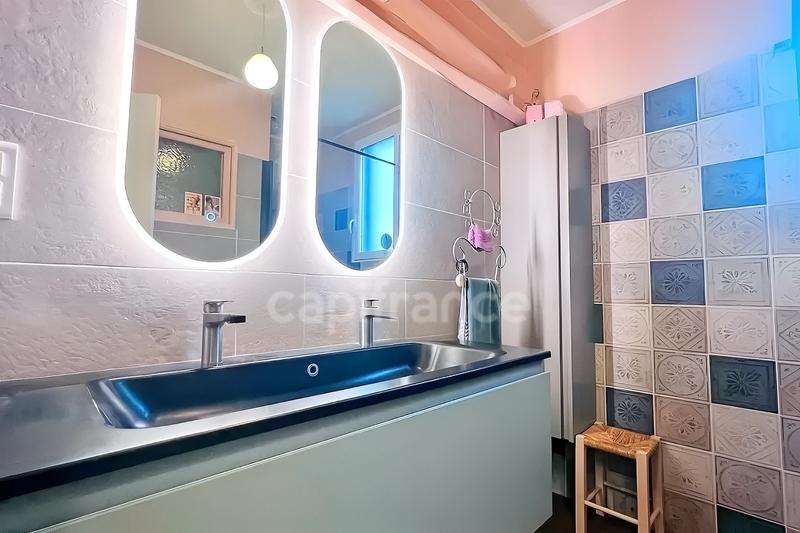 Maison - 123 m² - 6 pièces