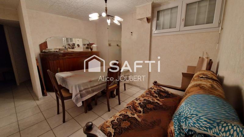 Maison - 99 m² - 5 pièces