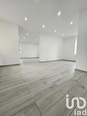 Appartement - 95 m² - 4 pièces