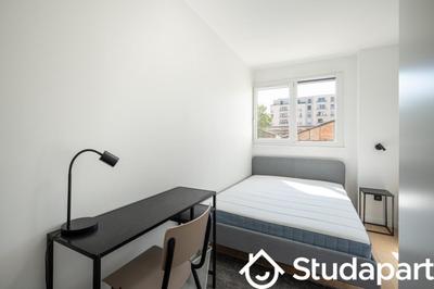 Chambre - 10 m² - 1 pièce