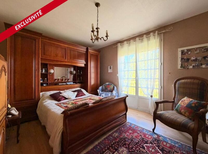 Maison - 105 m² - 5 pièces