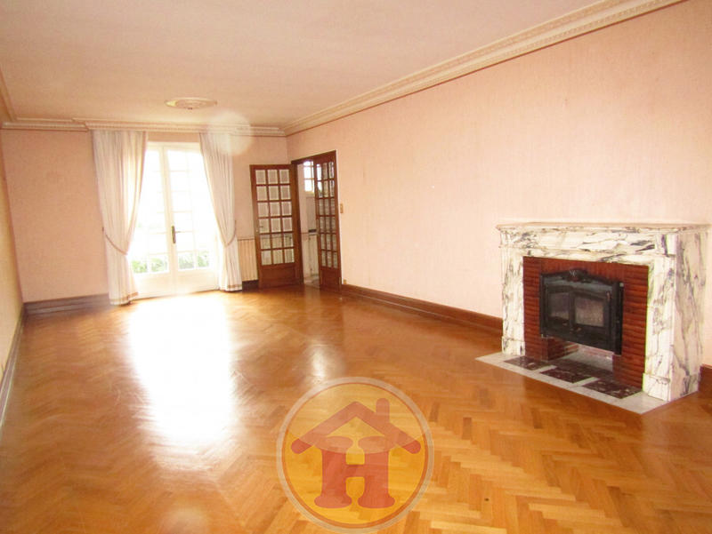 Maison - 162 m² - 6 pièces