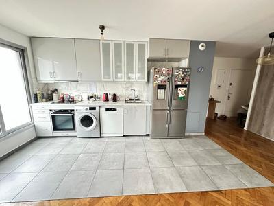 Appartement - 72 m² - 4 pièces