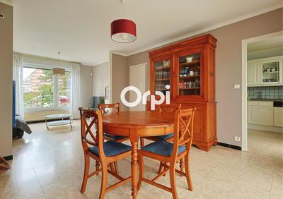 Maison - 101 m² - 4 pièces