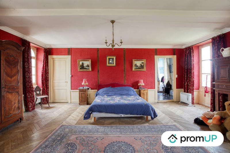 Maison - 400 m² - 10 pièces