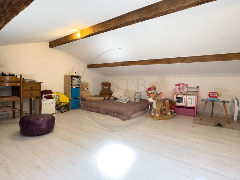 Maison de village - 130 m² - 4 pièces