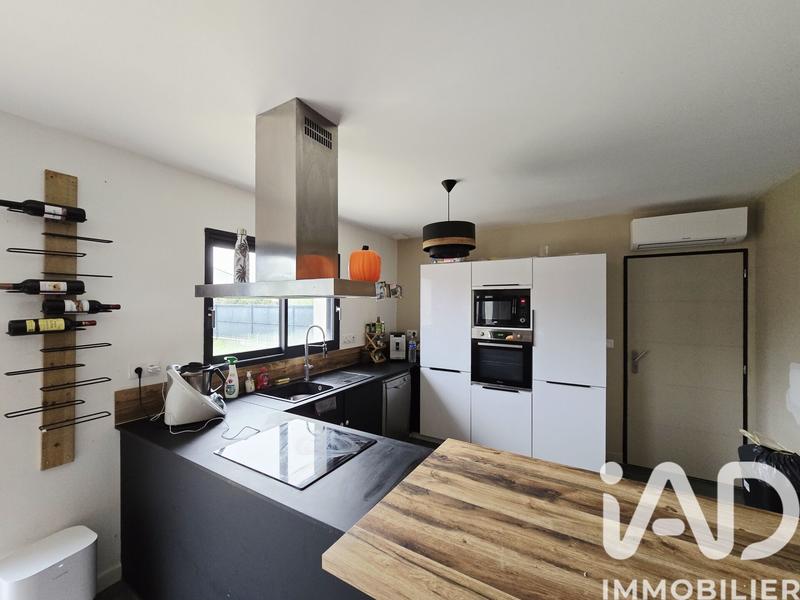 Maison - 90 m² - 4 pièces