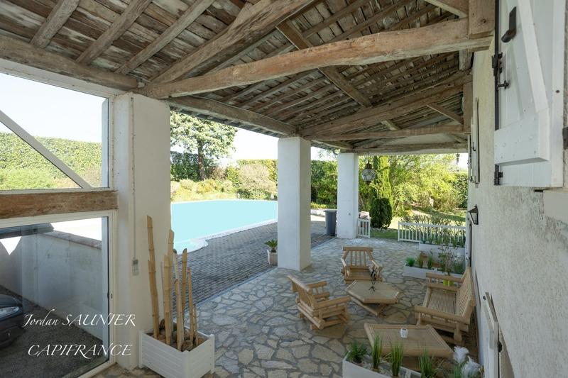 Maison de campagne - 320 m² - 7 pièces