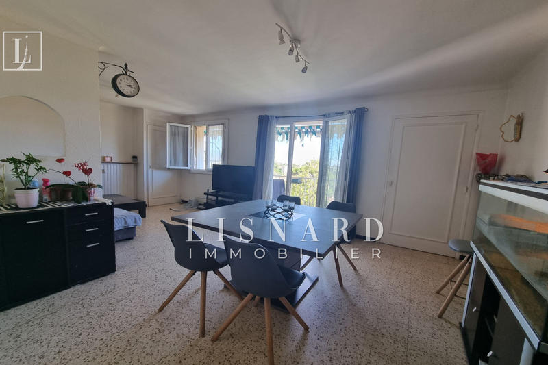 Appartement - 67 m² - 4 pièces