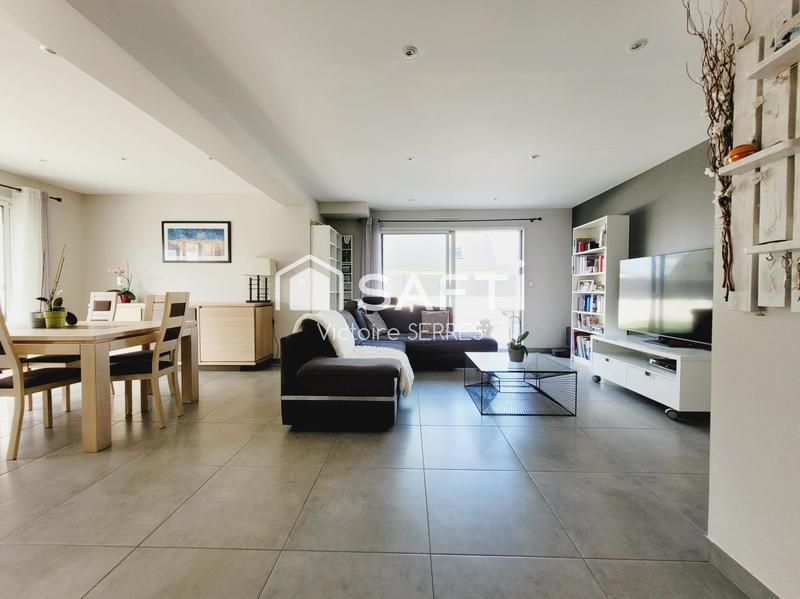 Maison - 195 m² - 8 pièces