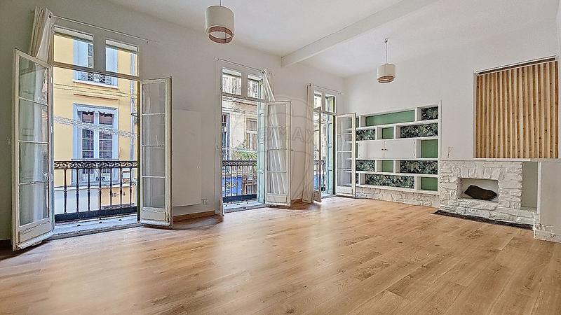 Appartement - 109 m² - 6 pièces