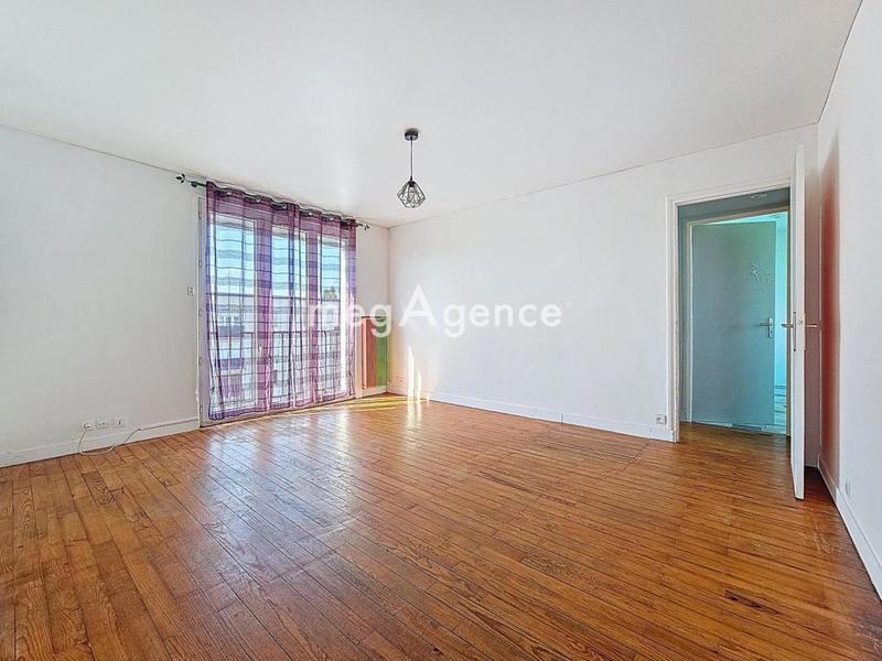 Appartement - 65 m² - 4 pièces