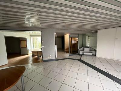 Bureau - 180 m²