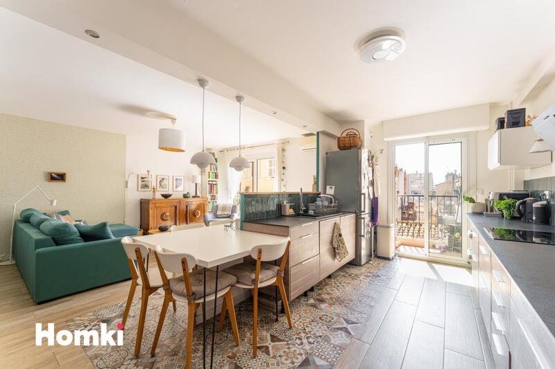 Appartement - 81 m² - 3 pièces