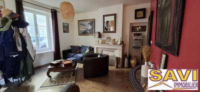 Maison ancienne - 210 m² - 9 pièces