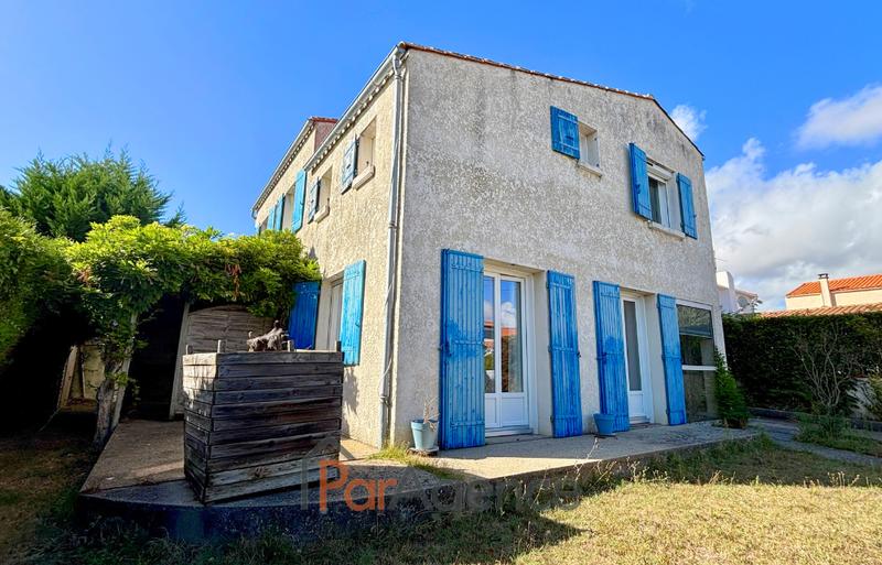 Maison - 120 m² - 6 pièces