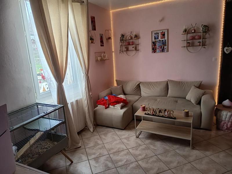 Maison - 80 m² - 5 pièces