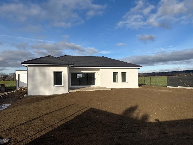 Maison - 125 m² - 5 pièces