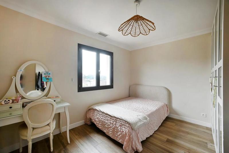 Maison - 139 m² - 5 pièces