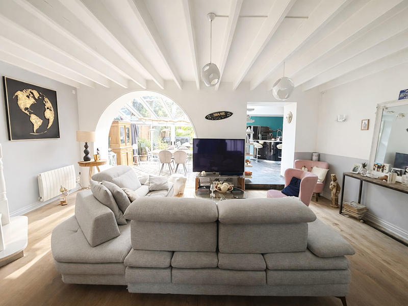 Maison - 159 m² - 7 pièces