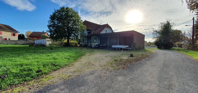 Maison - 200 m² - 7 pièces