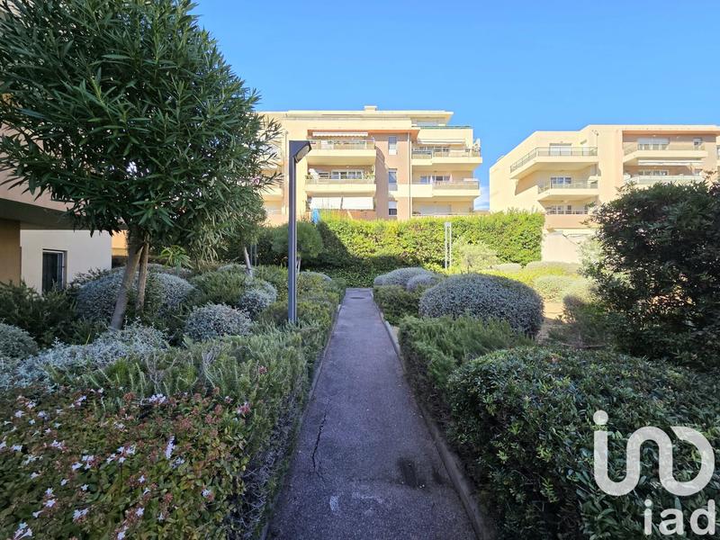 Appartement - 92 m² - 5 pièces