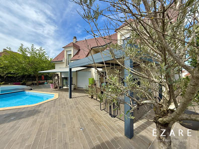 Maison - 165 m² - 7 pièces