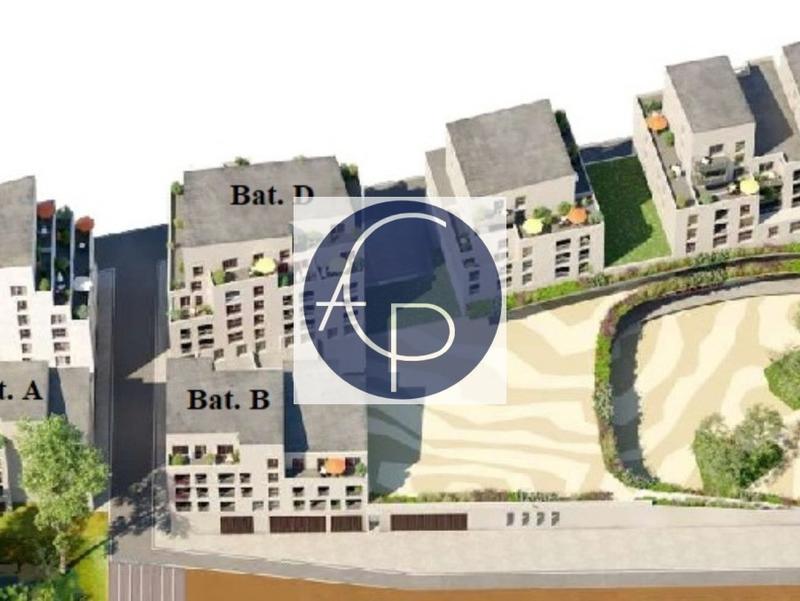 Appartement - 99 m² - 4 pièces