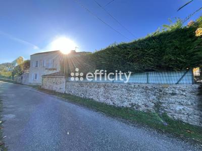 Maison - 86 m² - 4 pièces