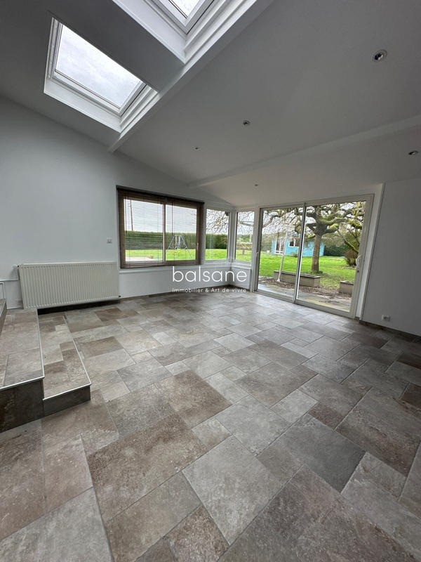 Maison - 157 m² - 5 pièces