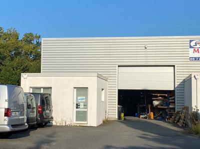 Entrepôt - 160 m²