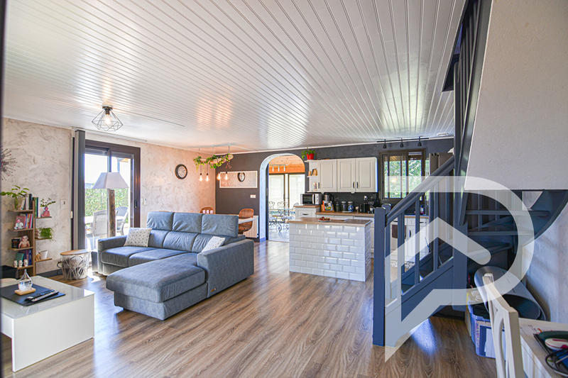 Maison - 162 m² - 7 pièces