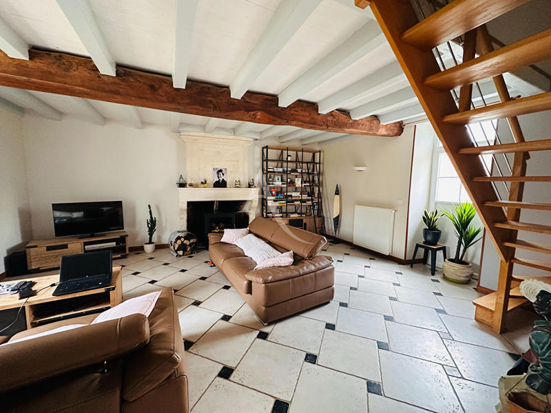 Maison - 145 m² - 5 pièces