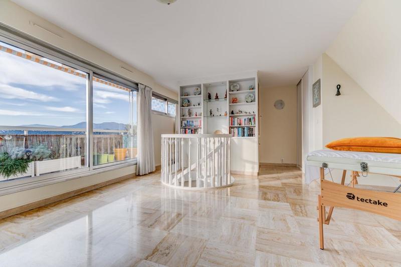 Duplex - 113 m² - 4 pièces