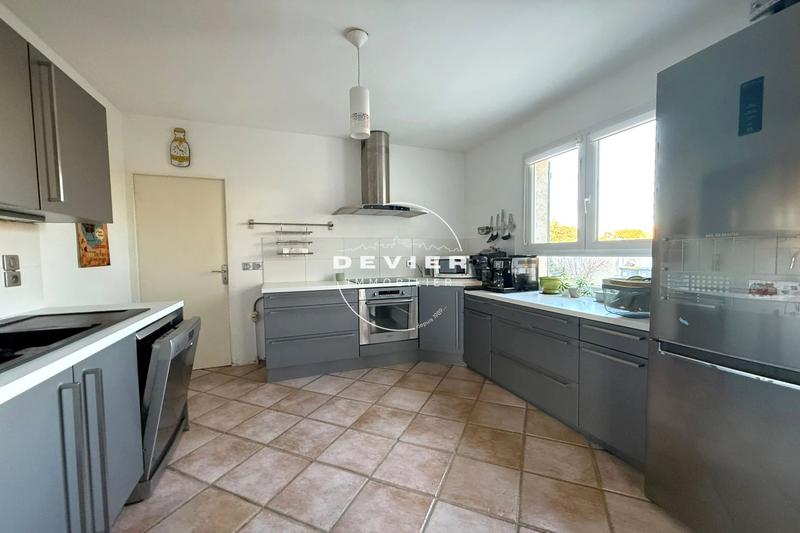 Maison - 156 m² - 6 pièces