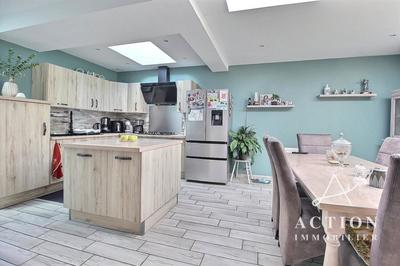 Maison - 128 m² - 5 pièces