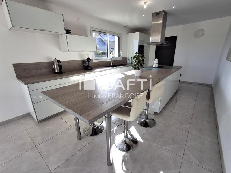 Maison - 150 m² - 6 pièces