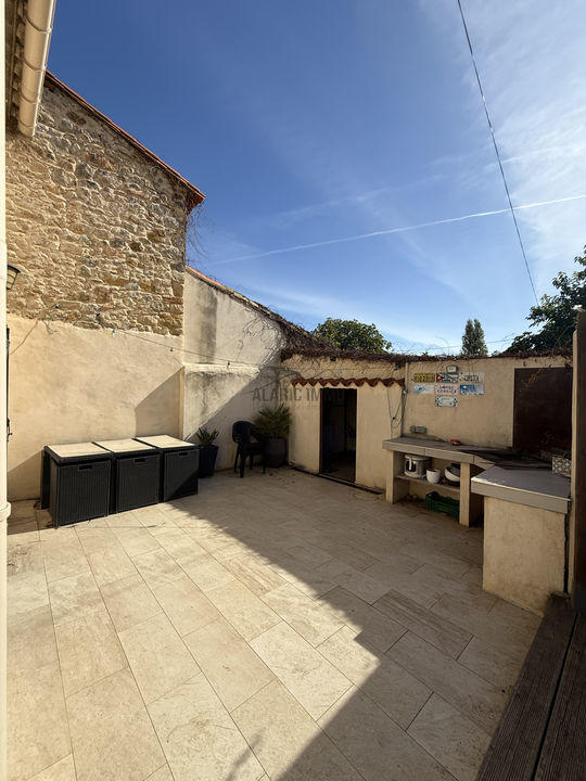 Maison - 98 m² - 4 pièces