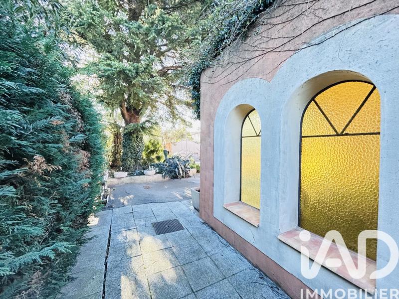 Maison - 215 m² - 5 pièces