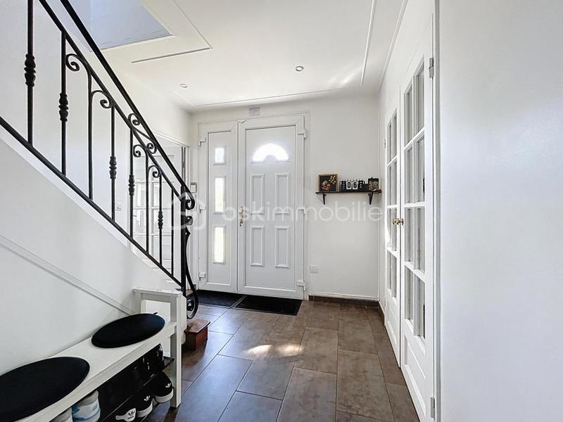 Maison - 188 m² - 8 pièces