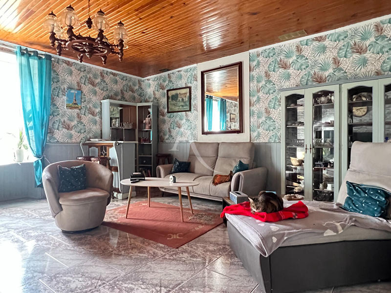 Maison - 162 m² - 6 pièces