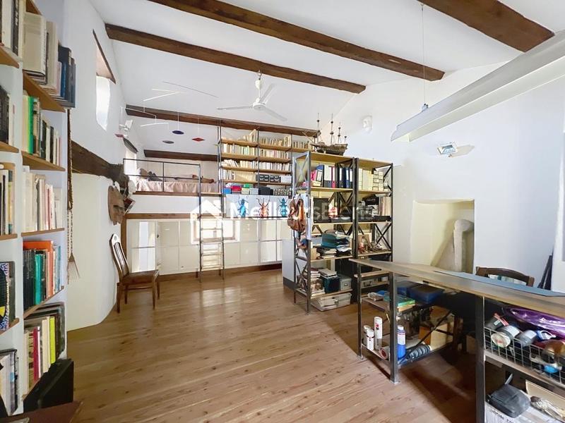 Maison en pierre - 138 m² - 9 pièces