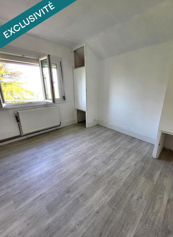 Maison - 123 m² - 8 pièces
