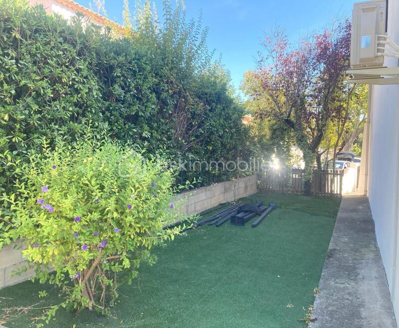 Maison traditionnelle - 160 m² - 8 pièces