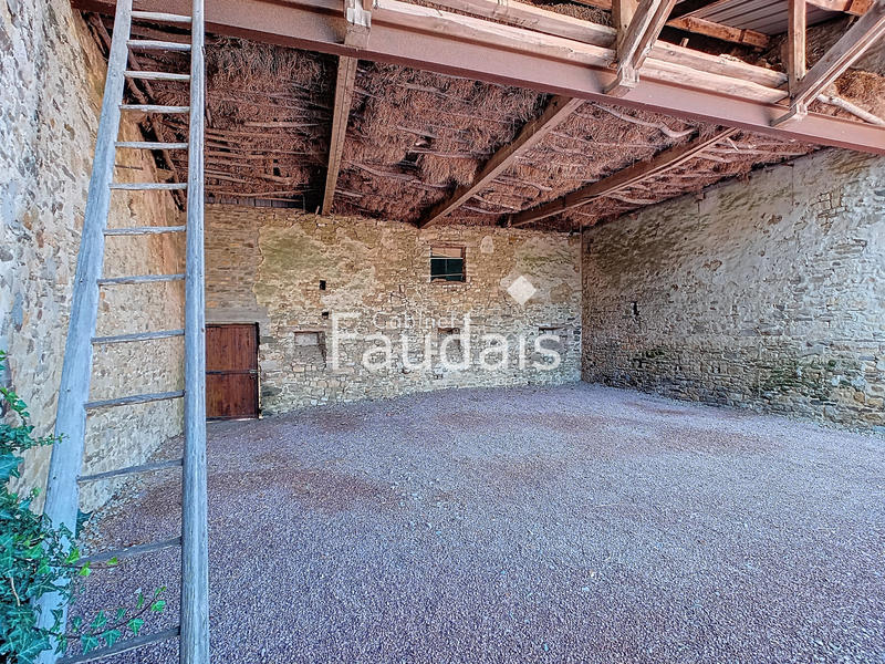 Maison - 160 m² - 5 pièces