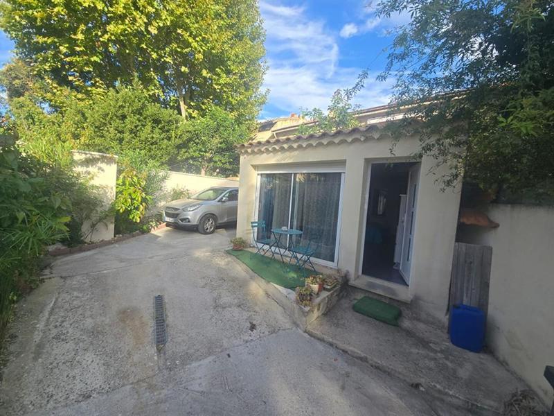 Immeuble - 75 m² - 4 pièces