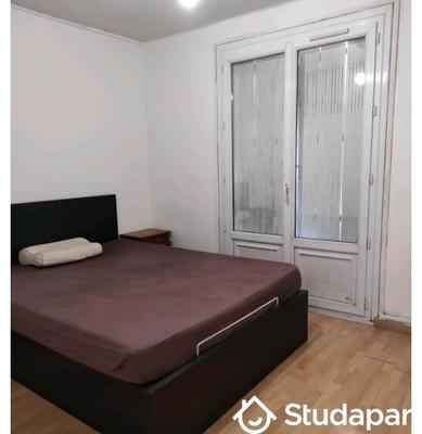 Chambre - 11 m² - 1 pièce