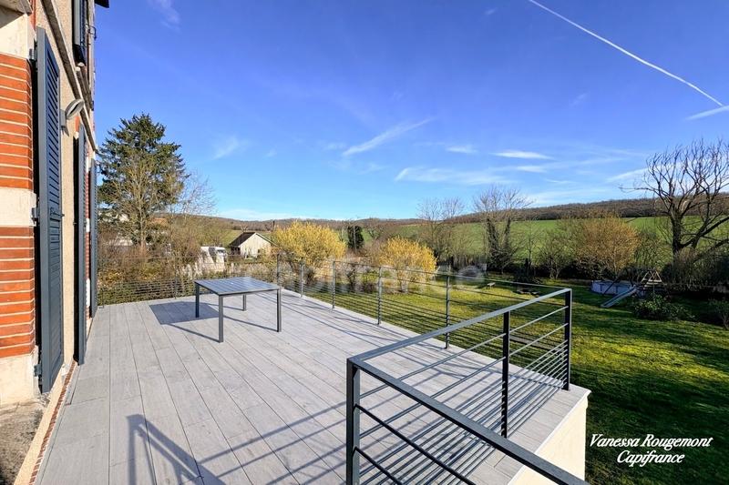 Maison bourgeoise - 95 m² - 3 pièces