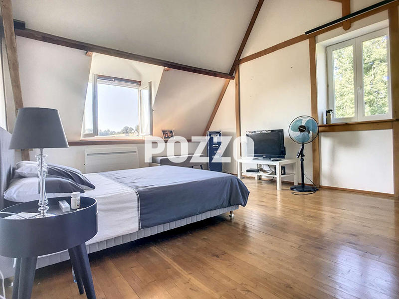 Maison - 180 m² - 6 pièces