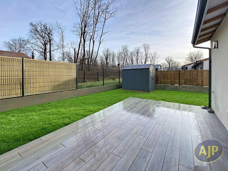 Maison - 85 m² - 3 pièces